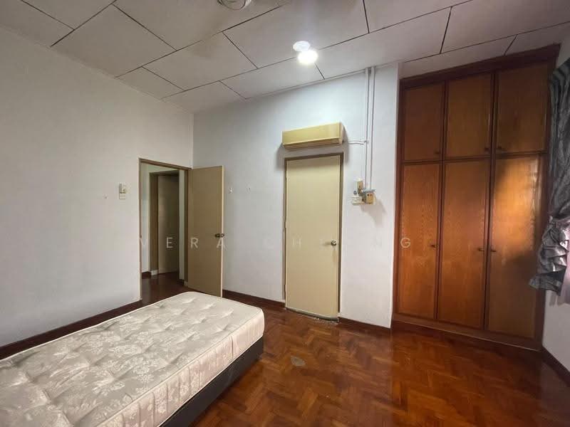 Rumah Teres 2-Tingkat untuk Dijual di Taman Daya (Johor Bahru) - Vera Cheong - Bedroom - PropertyGuru.com.my