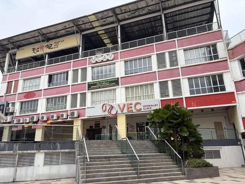 Office for Sale in Petaling Jaya (Selangor) - Leo Hon Kah Hin - Exterior - PropertyGuru.com.my