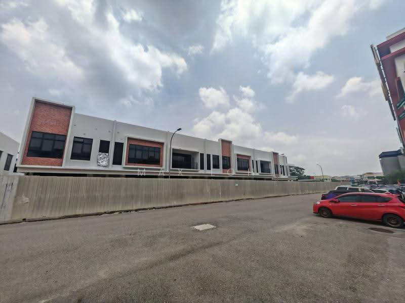 Shop / Office for Rent in Taman Pelangi Indah (Ulu Tiram) - Max Loh - Exterior - PropertyGuru.com.my