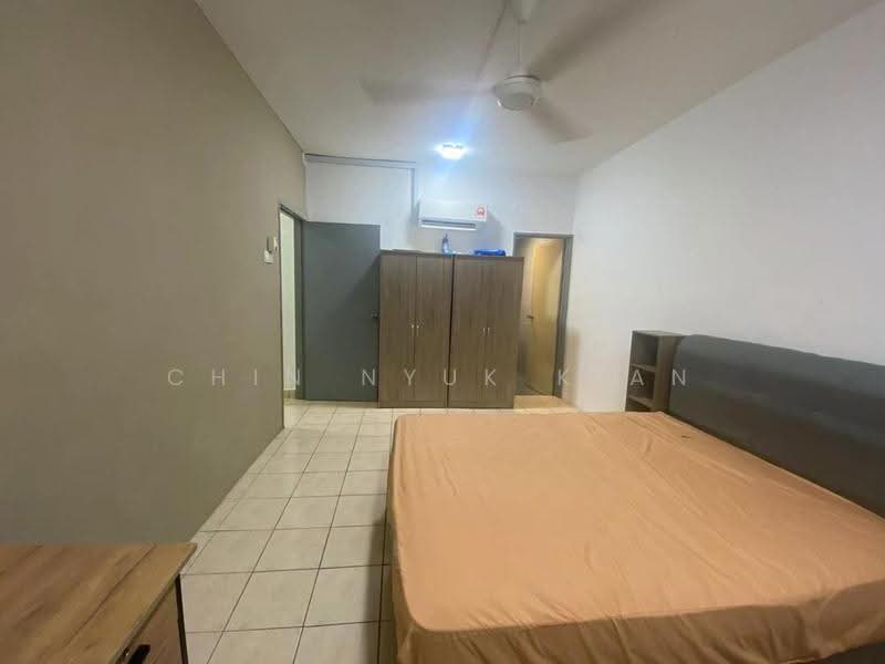 Kondominium untuk Disewa di Angkasa Condominiums - Chin Nyuk Kian - Bedroom - PropertyGuru.com.my