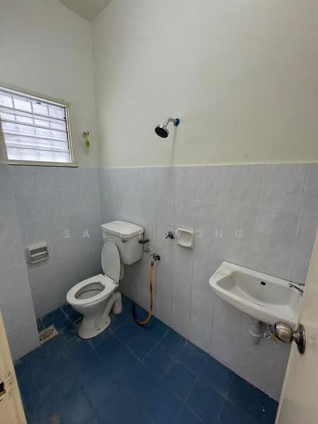 Rumah Teres untuk Dijual di Semenyih (Selangor) - Sally Wong - Bathroom - PropertyGuru.com.my
