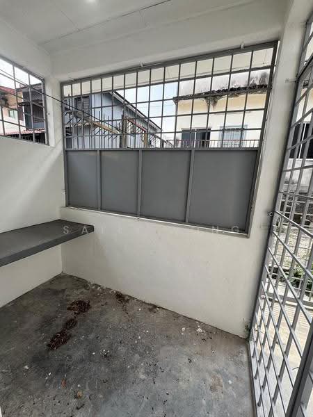 Rumah Teres untuk Dijual di Semenyih (Selangor) - Sally Wong - Exterior - PropertyGuru.com.my