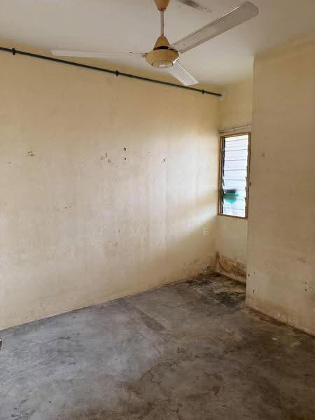 Flat for Sale at Desa Mentari Flat (Block 11) - Jim Lee - Interior - PropertyGuru.com.my