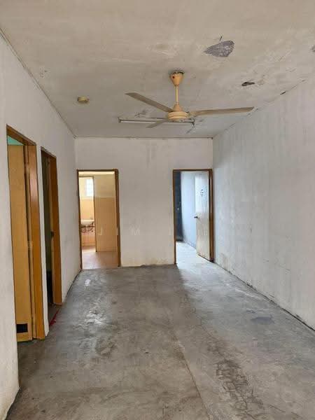 Flat for Sale at Desa Mentari Flat (Block 11) - Jim Lee - Interior - PropertyGuru.com.my