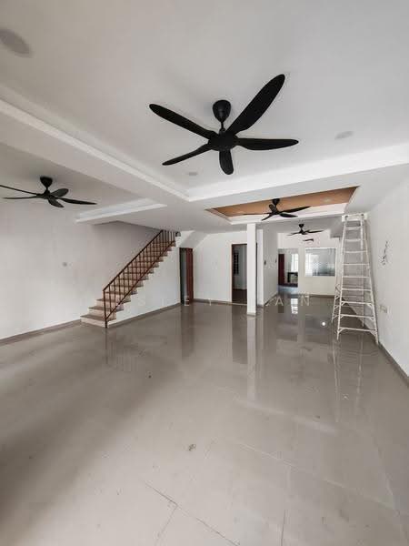Rumah Teres 2-Tingkat untuk Dijual di Bukit Baru (Melaka) - Wesley Tan - Living Room - PropertyGuru.com.my