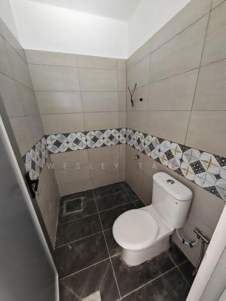 Rumah Teres 2-Tingkat untuk Dijual di Bukit Baru (Melaka) - Wesley Tan - Bathroom - PropertyGuru.com.my