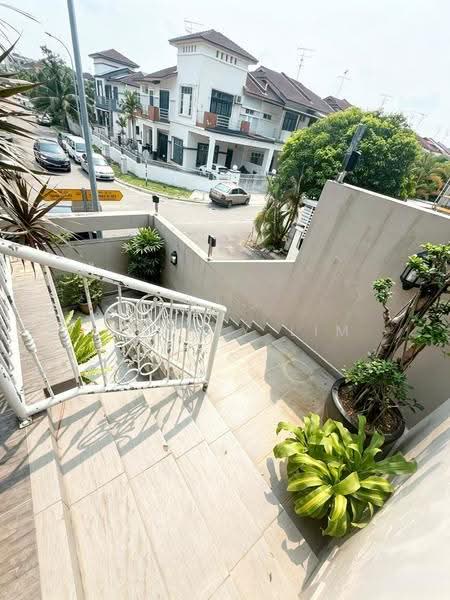 3-storey Terraced House for Sale in Taman Ehsan Jaya (Ulu Tiram) - Jeffrey Lim - Exterior - PropertyGuru.com.my
