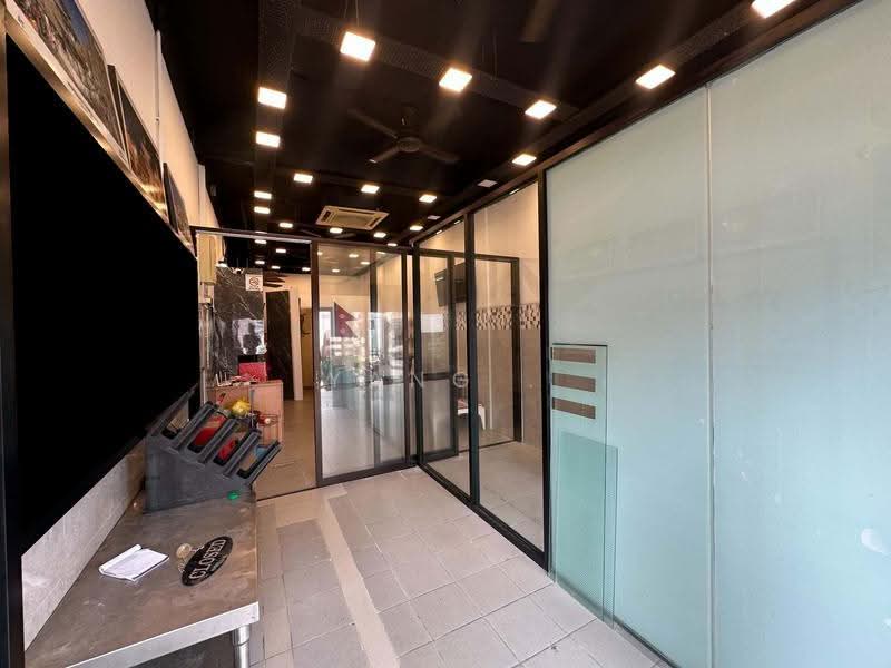 Shop for Rent in KL City Centre (Kuala Lumpur) - Yang . - Interior - PropertyGuru.com.my
