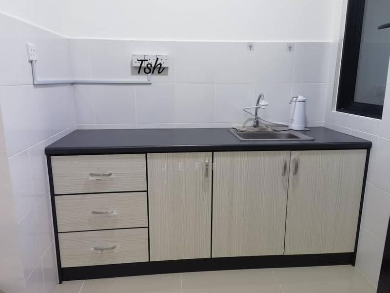 Kediaman Servis untuk Dijual di MKH Boulevard - Jeff Cheah - Kitchen - PropertyGuru.com.my