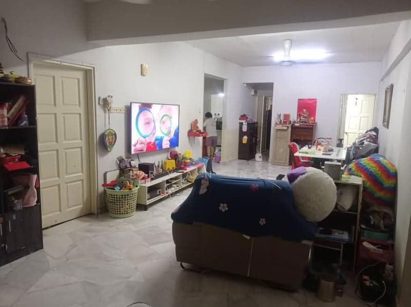 Kondominium untuk Dijual di Prisma Cheras - Bryan Ng - Living Room - PropertyGuru.com.my