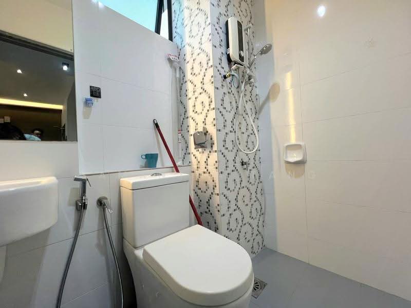 Service Residence for Rent at Citywoods - Samantha Tang - Bathroom - PropertyGuru.com.my