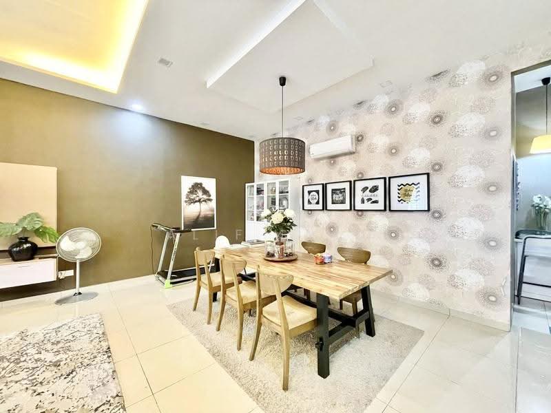 2-storey Terraced House for Sale in Bandar Teknologi Kajang (Kajang) - Alif Saad - Dining Room - PropertyGuru.com.my
