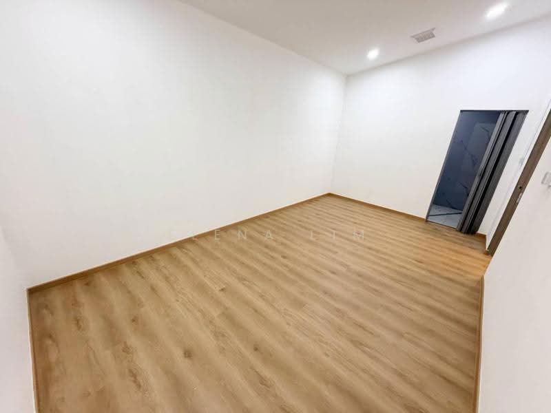 Semi-Detached House for Sale in Taman Bunga Ros (Tebrau) - Elena Lim - PropertyGuru.com.my