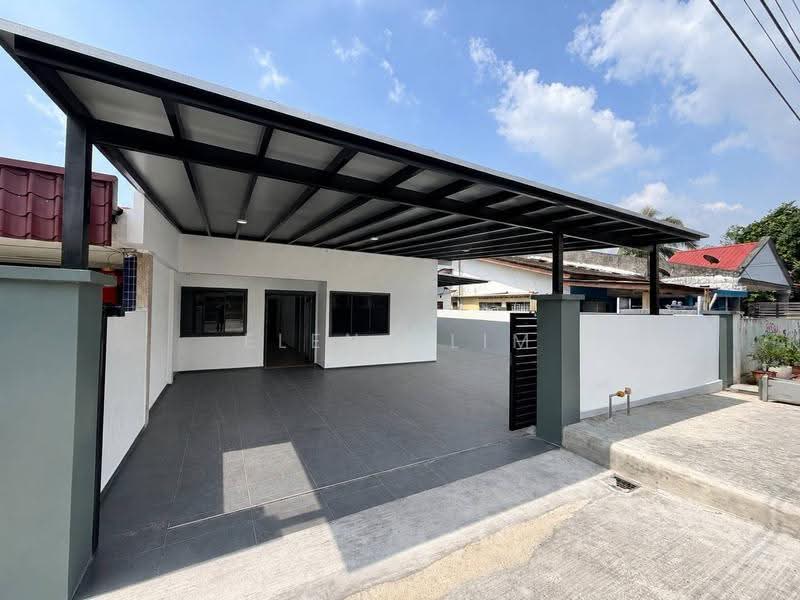 Semi-Detached House for Sale in Taman Bunga Ros (Tebrau) - Elena Lim - PropertyGuru.com.my