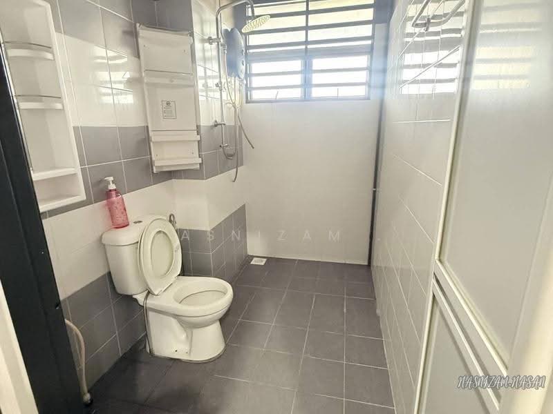 2-storey Terraced House for Sale in Penaga (Penang) - Hasnizam . - Bathroom - PropertyGuru.com.my