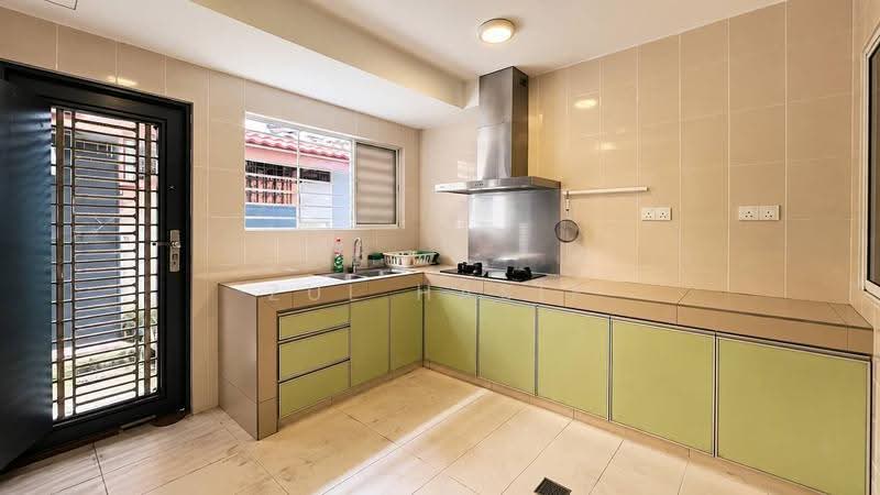 2-storey Terraced House for Sale in Taman Melawati (Ulu Kelang) - Zul Hasif - Kitchen - PropertyGuru.com.my