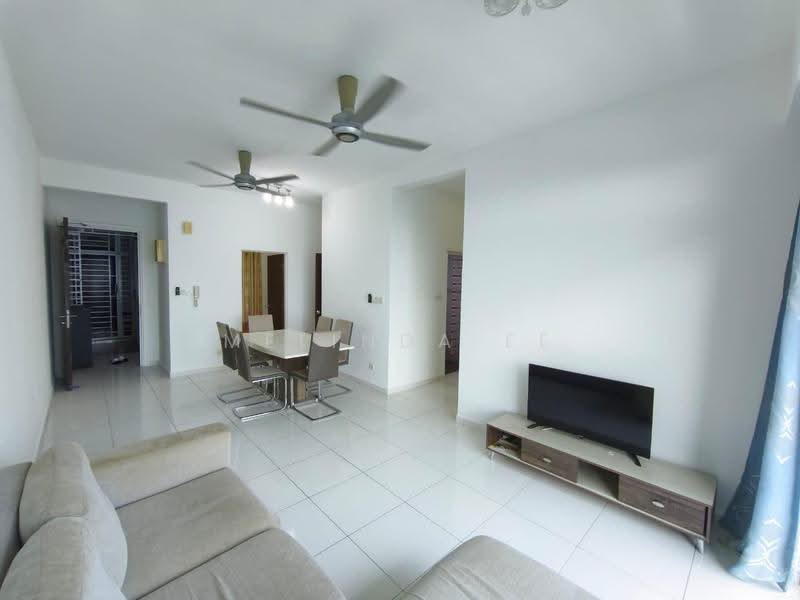 Service Residence for Sale at Sky Gardens Residences - Melinda Ee - Living Room - PropertyGuru.com.my