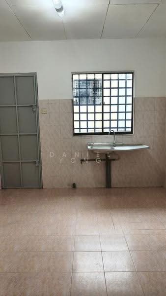 2-storey Terraced House for Sale in Taman Desa Jaya (Johor Bahru) - Daniel Yong - Kitchen - PropertyGuru.com.my