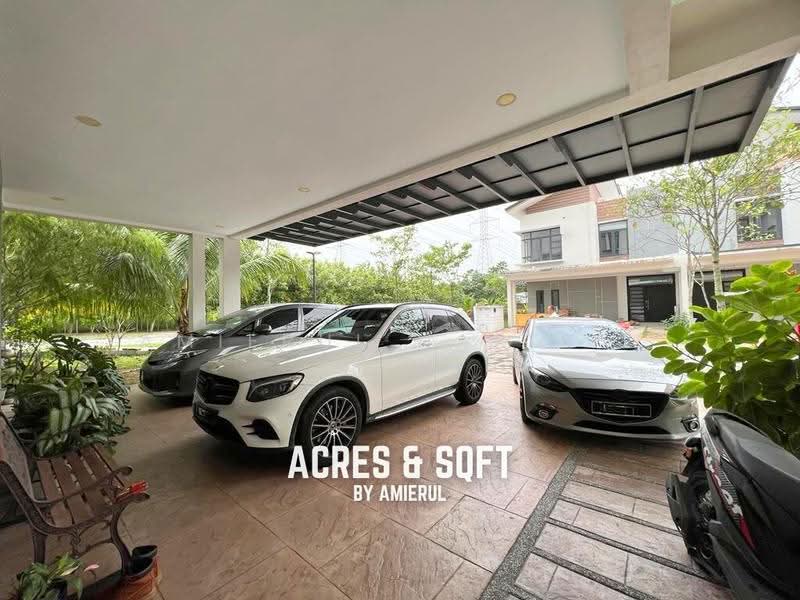 Rumah Berkembar untuk Dijual di Taman Equine (Seri Kembangan) - Amierul Hafizie - Exterior - PropertyGuru.com.my