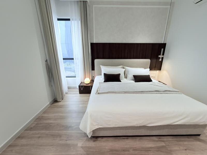Kediaman Servis untuk Disewa di SWNK Houze @ BBCC - Kevin Koh - Bedroom - PropertyGuru.com.my