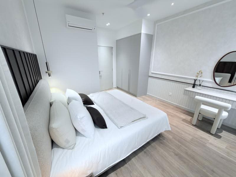 Kediaman Servis untuk Disewa di SWNK Houze @ BBCC - Kevin Koh - Bedroom - PropertyGuru.com.my