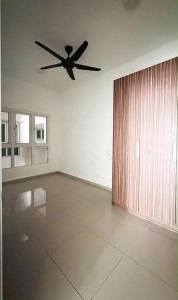 Kediaman Servis untuk Dijual di Seasons Amara Larkin - Melinda Ee - Bedroom - PropertyGuru.com.my