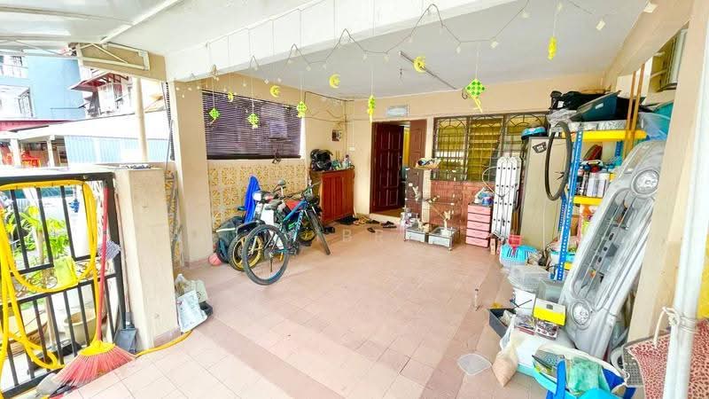 3-storey Terraced House for Sale in Taman Bukit Teratai (Ampang) - Azli Ibrahim - Exterior - PropertyGuru.com.my