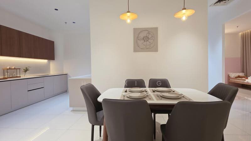 Kondominium untuk Dijual di Eight & Eight Condominium - Hui Xing - Kitchen - PropertyGuru.com.my