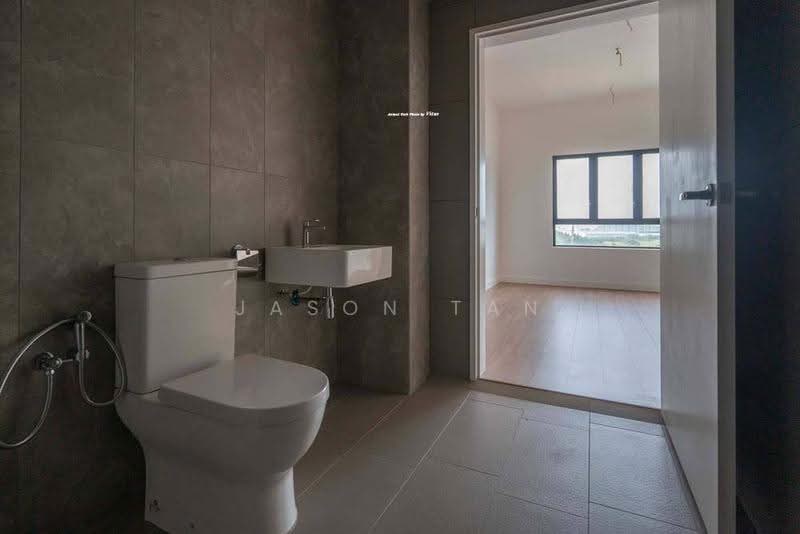 Kondominium untuk Dijual di Tuai Timur - Jason Tan - Bathroom - PropertyGuru.com.my