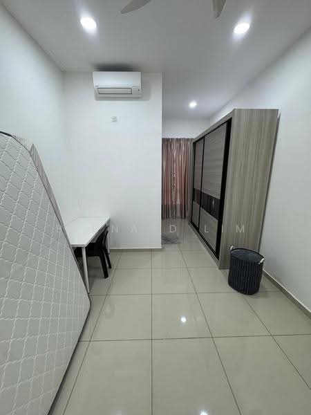 2-storey Terraced House for Rent in Taman Ara Sendayan (Bandar Sri Sendayan) - Bernard Lim - Bedroom - PropertyGuru.com.my