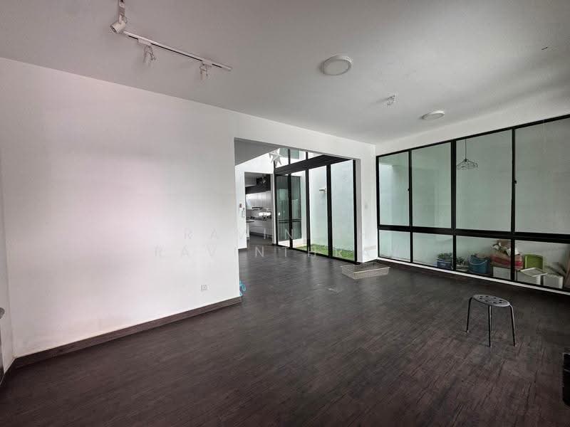 Rumah Teres 2-Tingkat untuk Dijual di Austin (Johor Bahru) - Ravinish Ravinthran - PropertyGuru.com.my