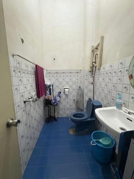 2-storey Terraced House for Sale in Bukit Damansara (Damansara Heights) - Joel Loke - Bathroom - PropertyGuru.com.my