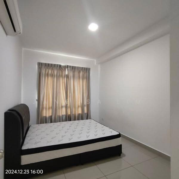 Apartment for Rent at Austin Suites (Permata Austin) - Janessa Lim - Bedroom - PropertyGuru.com.my