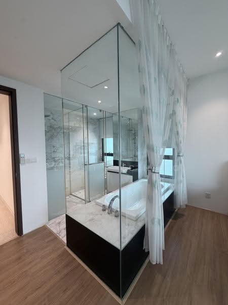 Condominium for Rent at The Marina View - Jessie Choo - Bathroom - PropertyGuru.com.my