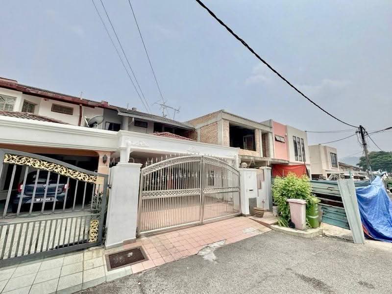 2-storey Terraced House for Sale in Wangsa Maju (Kuala Lumpur) - Mohd Aizat Saiful Bahri - Exterior - PropertyGuru.com.my