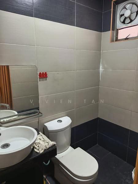 Rumah Berkembar untuk Dijual di Masai (Johor) - Vivien Tan - Bathroom - PropertyGuru.com.my