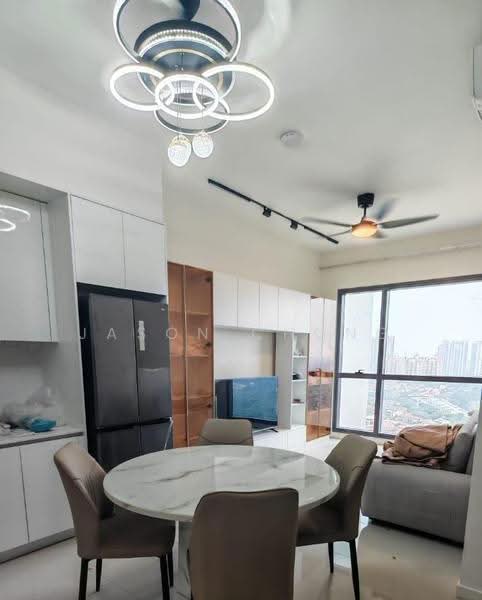 Kediaman Servis untuk Disewa di Edelweiss @ Tropicana Gardens - Jason Chong - Living Room - PropertyGuru.com.my