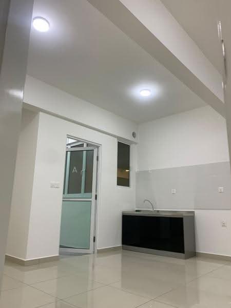 Kondominium untuk Disewa di Ideal Residency - A Ee Ee - Kitchen - PropertyGuru.com.my
