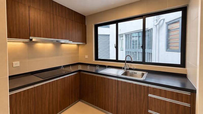 Kediaman Servis untuk Dijual di Aragreens - Albert Ho - Kitchen - PropertyGuru.com.my