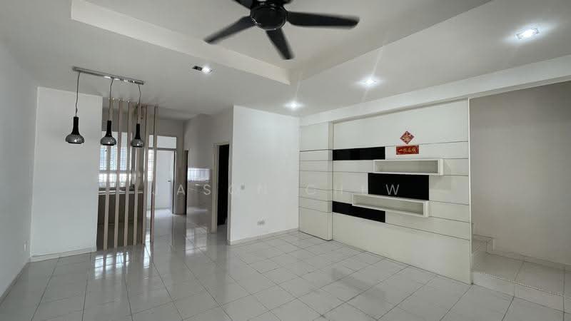 Rumah Teres 2.5-Tingkat untuk Dijual di Taman setia indah (Johor Bahru) - Jason Chew - PropertyGuru.com.my