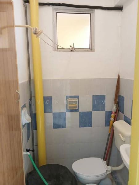 Apartment for Rent at Nusa Bestari Shoplot Apartment - Yvonne Lim - Bathroom - PropertyGuru.com.my