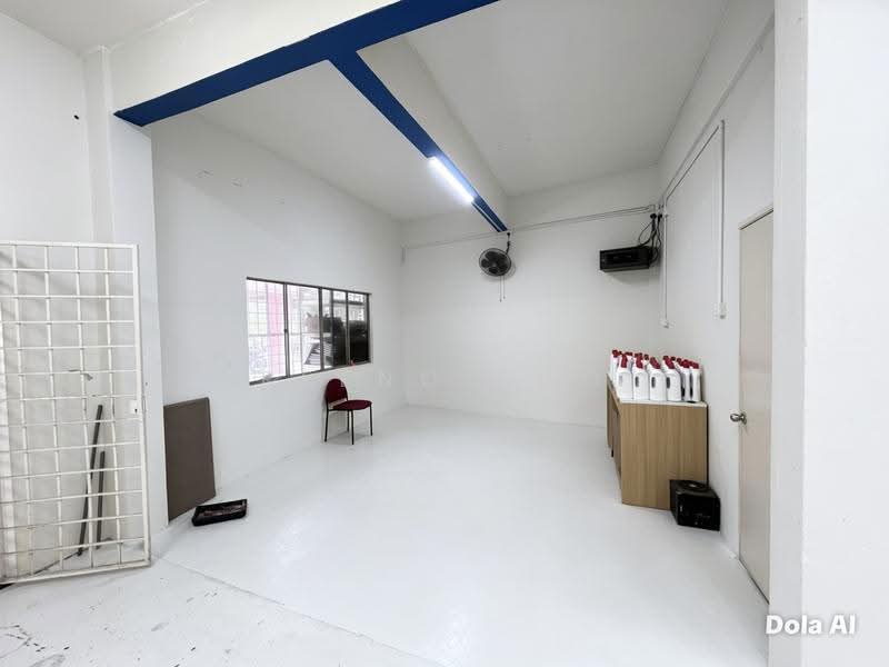Shop for Rent in Damansara Damai (Damansara Damai) - Reeno Too - Interior - PropertyGuru.com.my