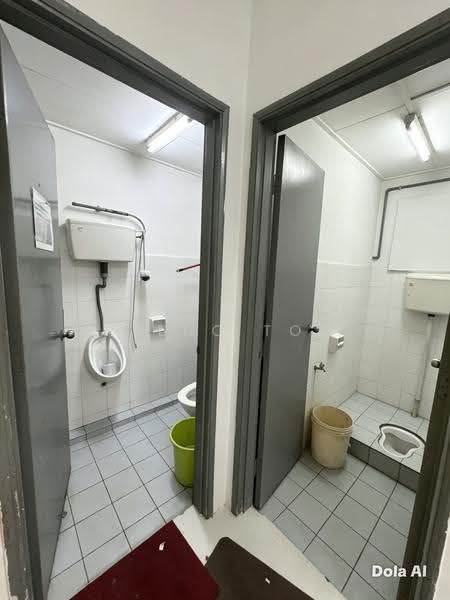 Shop for Rent in Damansara Damai (Damansara Damai) - Reeno Too - Bathroom - PropertyGuru.com.my