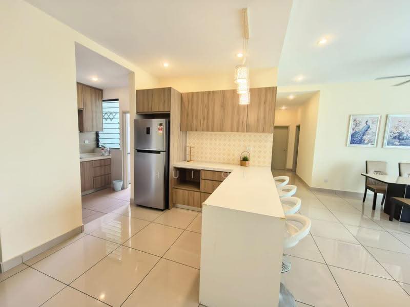 Condominium for Rent at Skyvilla @ D'Island - Hui Qi - Kitchen - PropertyGuru.com.my