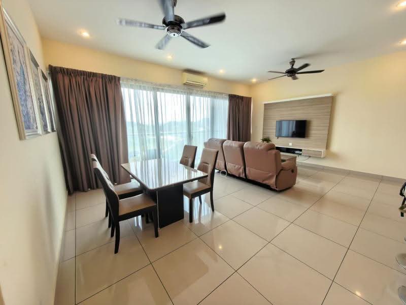 Condominium for Rent at Skyvilla @ D'Island - Hui Qi - Living Room - PropertyGuru.com.my