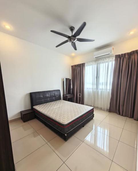 Condominium for Rent at Skyvilla @ D'Island - Hui Qi - Bedroom - PropertyGuru.com.my