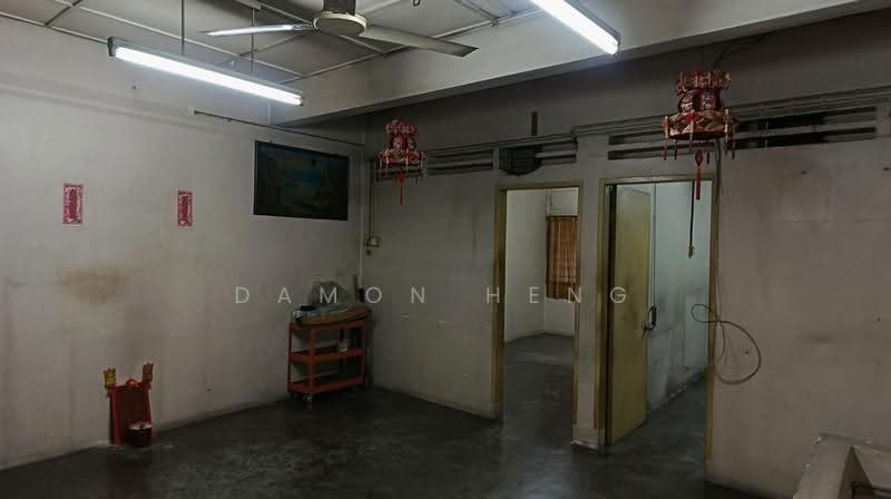 Shop for Rent in Jalan Klang Lama (Old Klang Road) (Kuala Lumpur) - Damon Heng - Interior - PropertyGuru.com.my