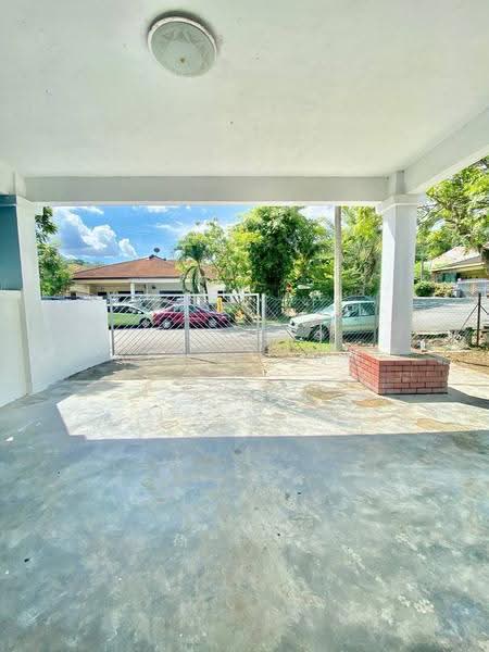 Rumah Teres 1.5-Tingkat untuk Dijual di Taman Limau Emas (Seremban) - Darius Ng - PropertyGuru.com.my