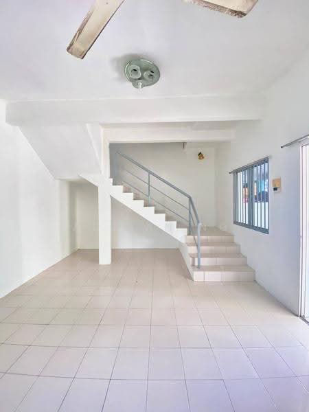 Rumah Teres 1.5-Tingkat untuk Dijual di Taman Limau Emas (Seremban) - Darius Ng - PropertyGuru.com.my