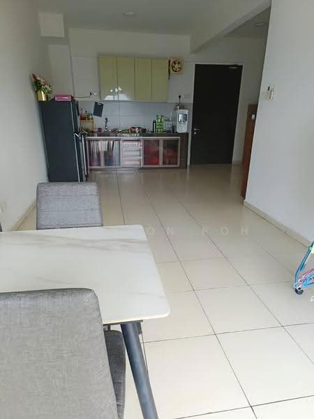 Kediaman Servis untuk Dijual di The Garden Residences - Simpson Poh - Kitchen - PropertyGuru.com.my